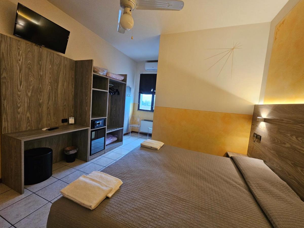 Hotel Euro Castegnato Extérieur photo